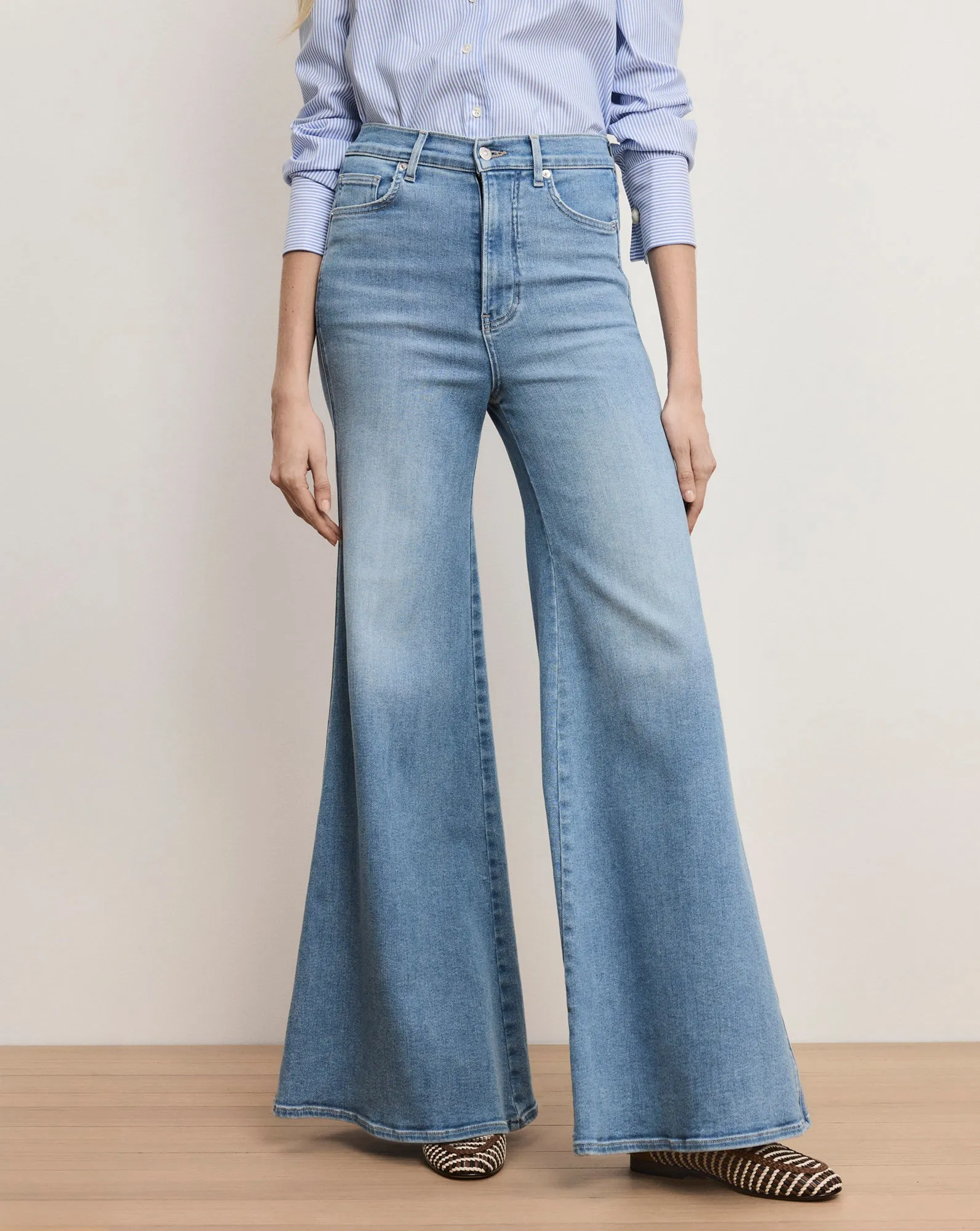 Jesse Ultra-Flare Jean sold by Veronica Beard product image thumbnail 2