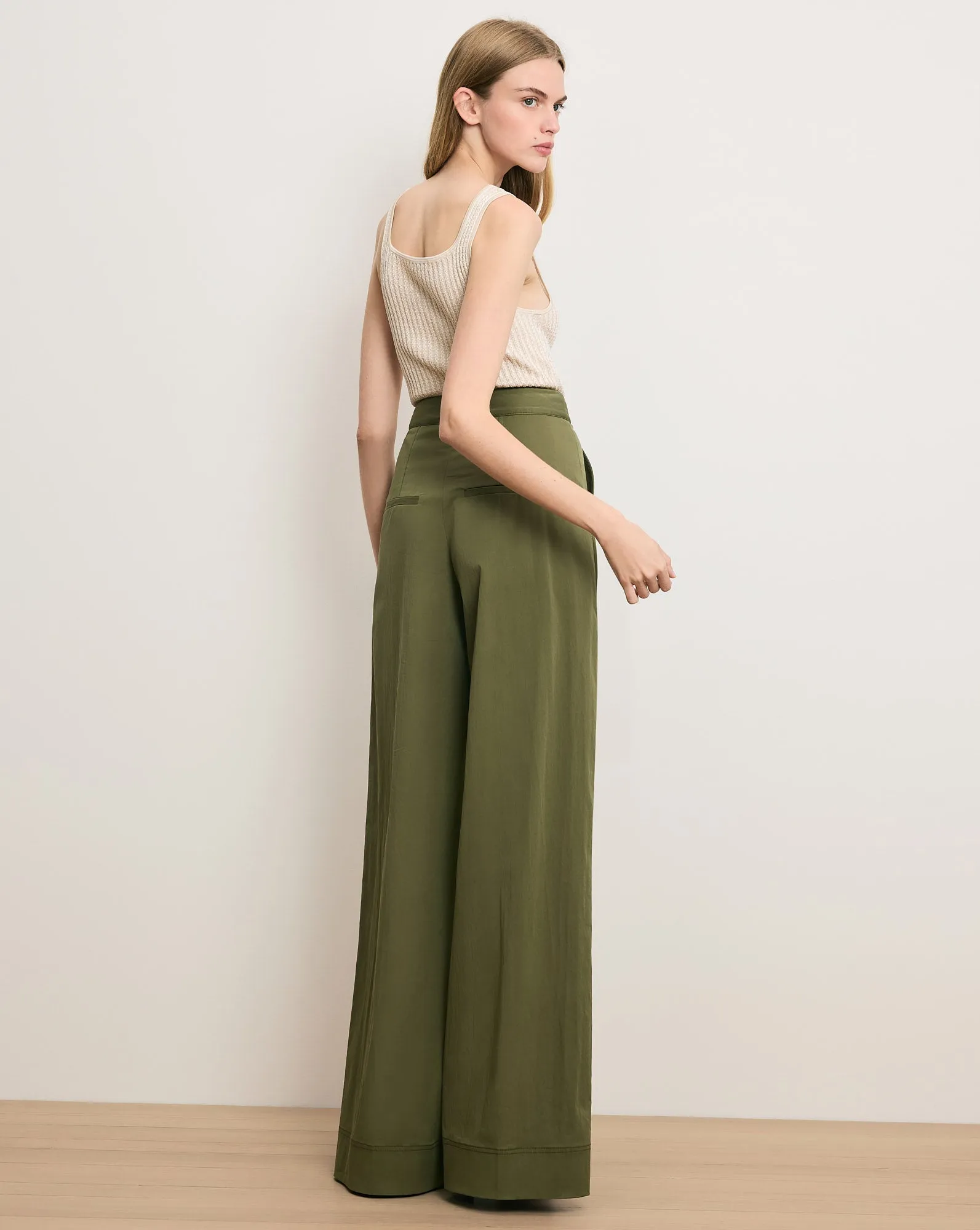 Heron Crossover Waistband Pant sold by Veronica Beard product image thumbnail 5