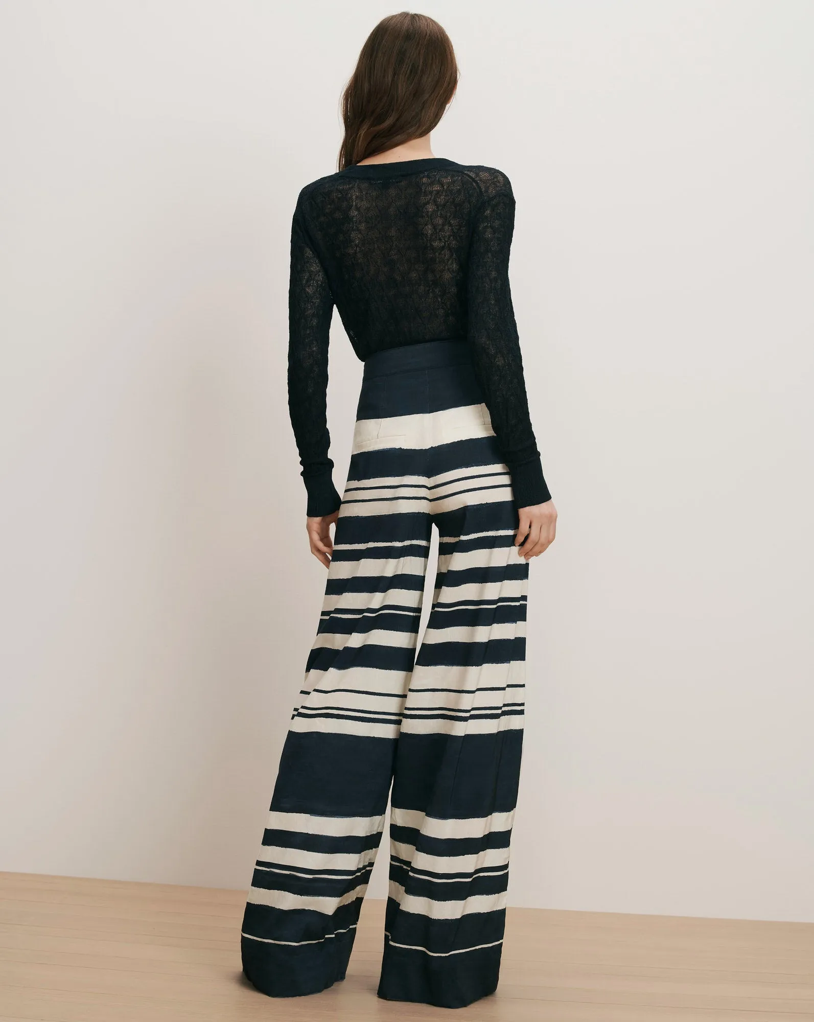 Heron Crossover Waistband Pant sold by Veronica Beard product image thumbnail 5