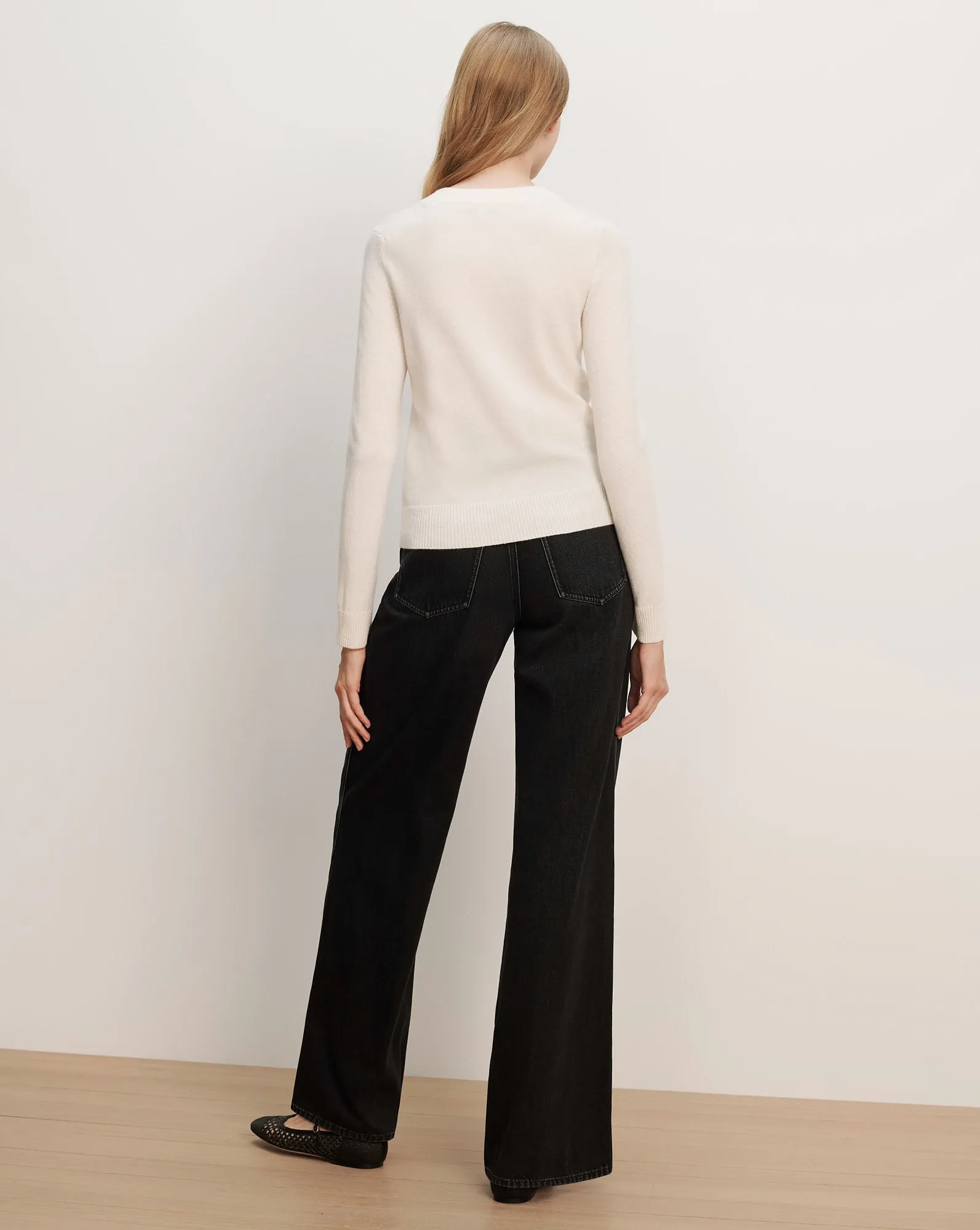 Daro Cashmere Cardigan sold by Veronica Beard product image thumbnail 3