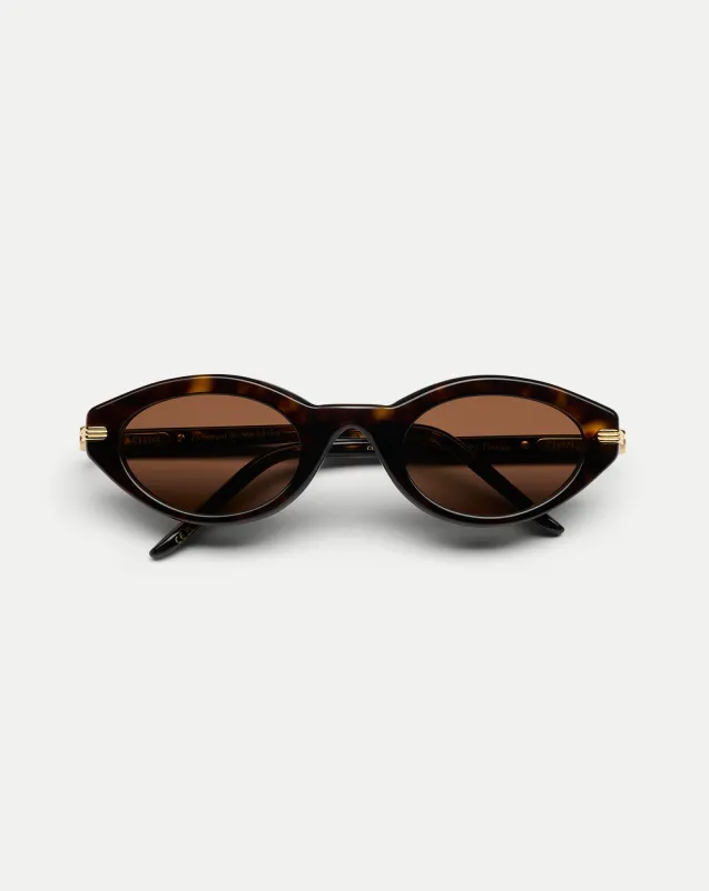 Lou Oval Sunglasses made by Veronica Beard