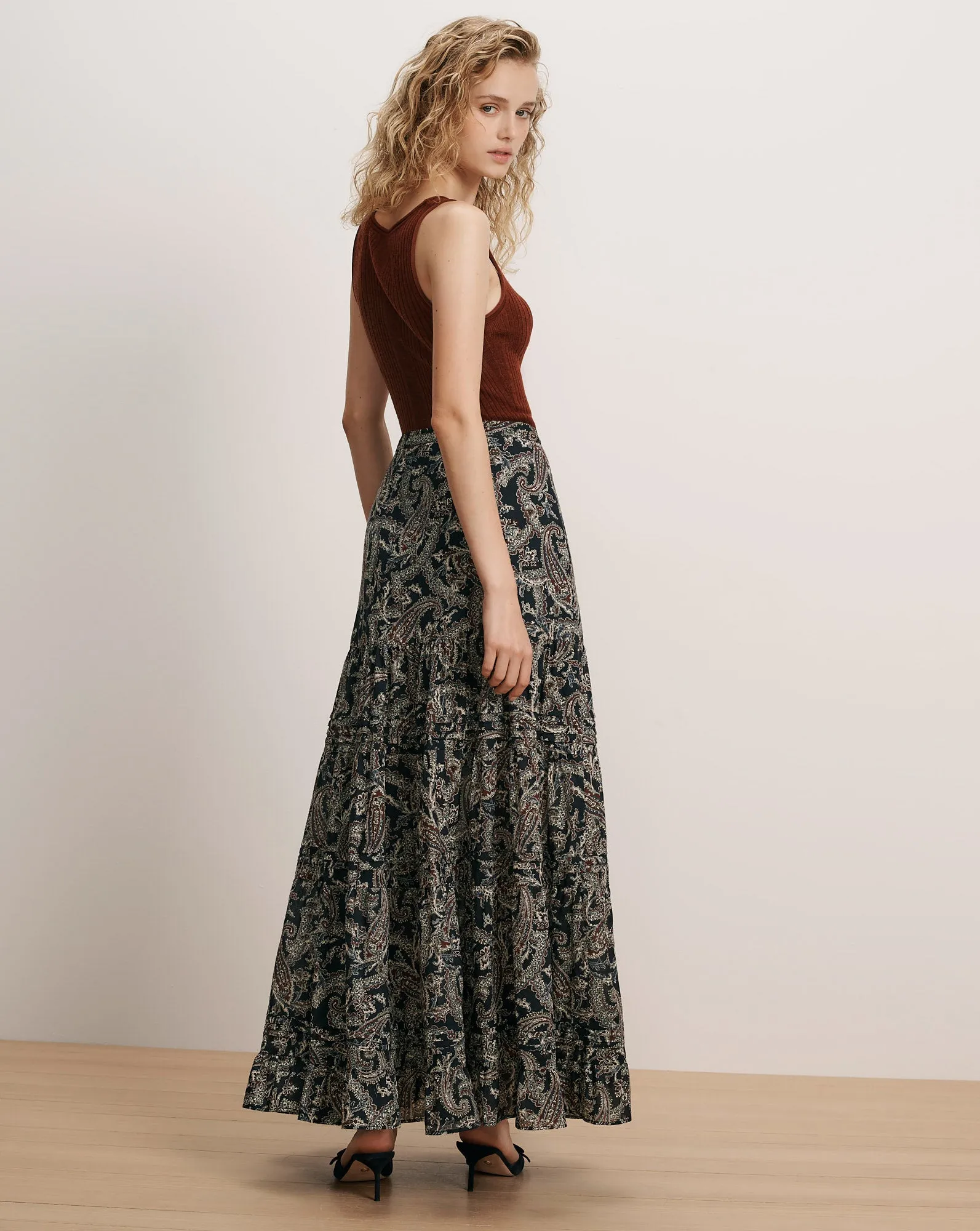 Heatheralyn Paisley Maxi Skirt sold by Veronica Beard product image thumbnail 5