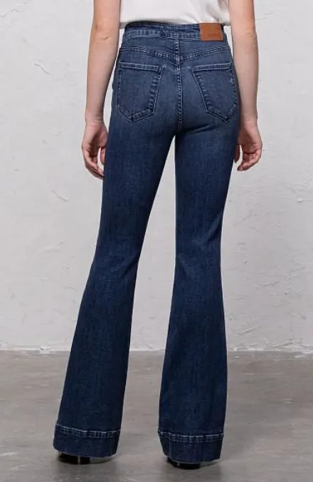 Happi High Rise Ultra Flare Jeans - Dark Wash - FINAL SALE sold by Veronica M product image thumbnail 3