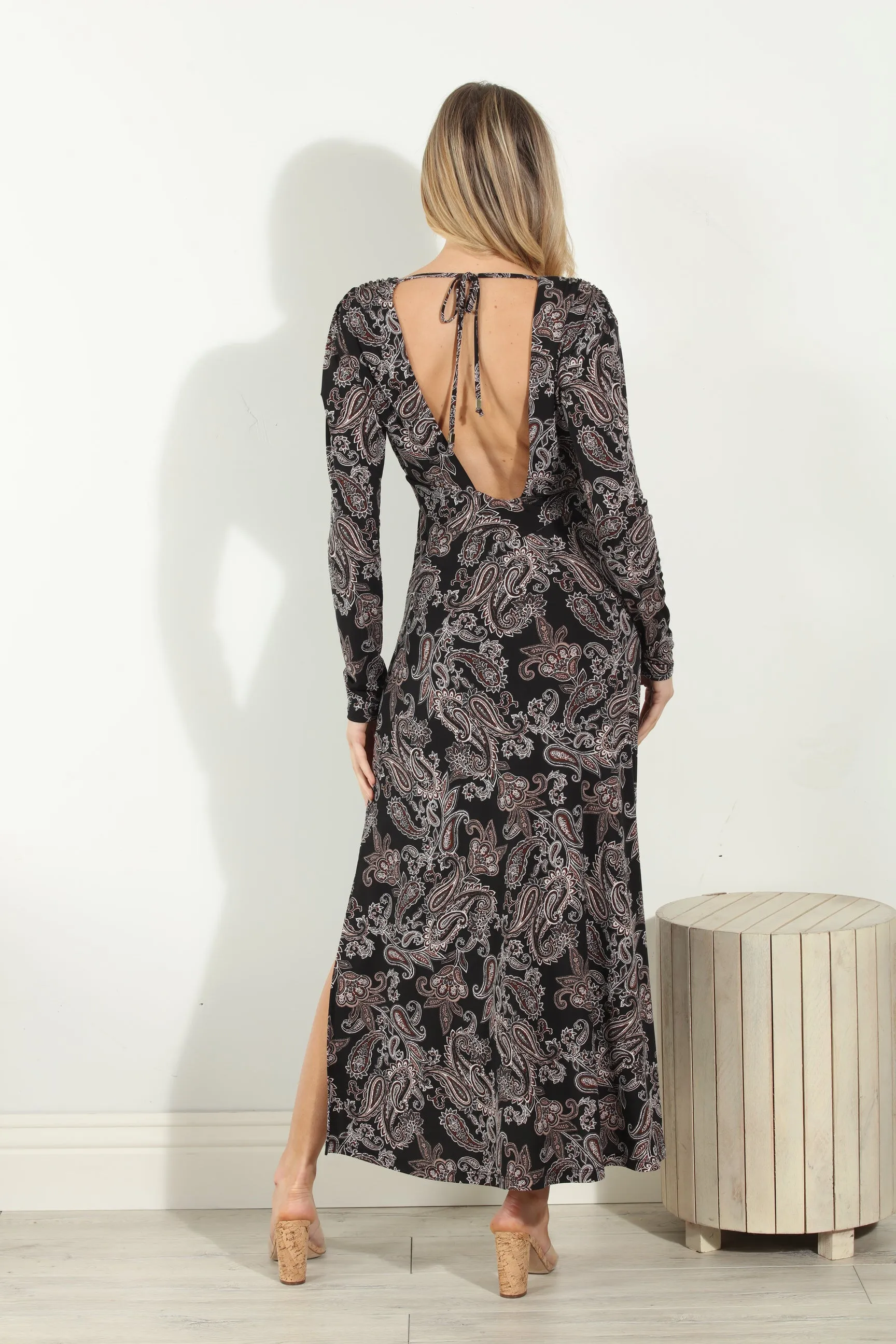 Delano Long Sleeve Deep V Maxi Dress- FINAL SALE sold by Veronica M product image thumbnail 3