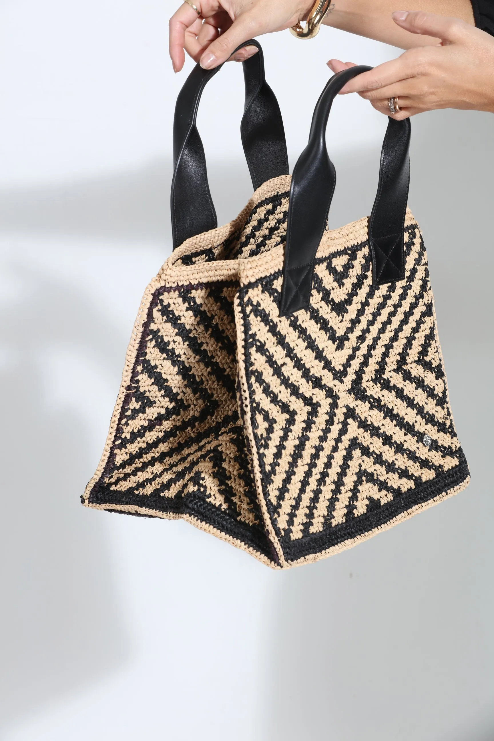 Flora Bella Siesta Key Tote sold by Veronica M product image thumbnail 4