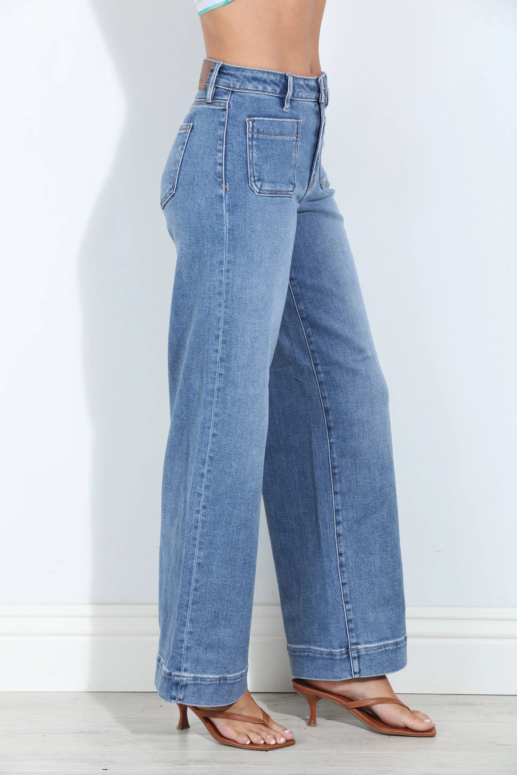 Hidden Jeans Nori Front Pocket Stretch Wide Leg- Medium Wash sold by Veronica M product image thumbnail 3