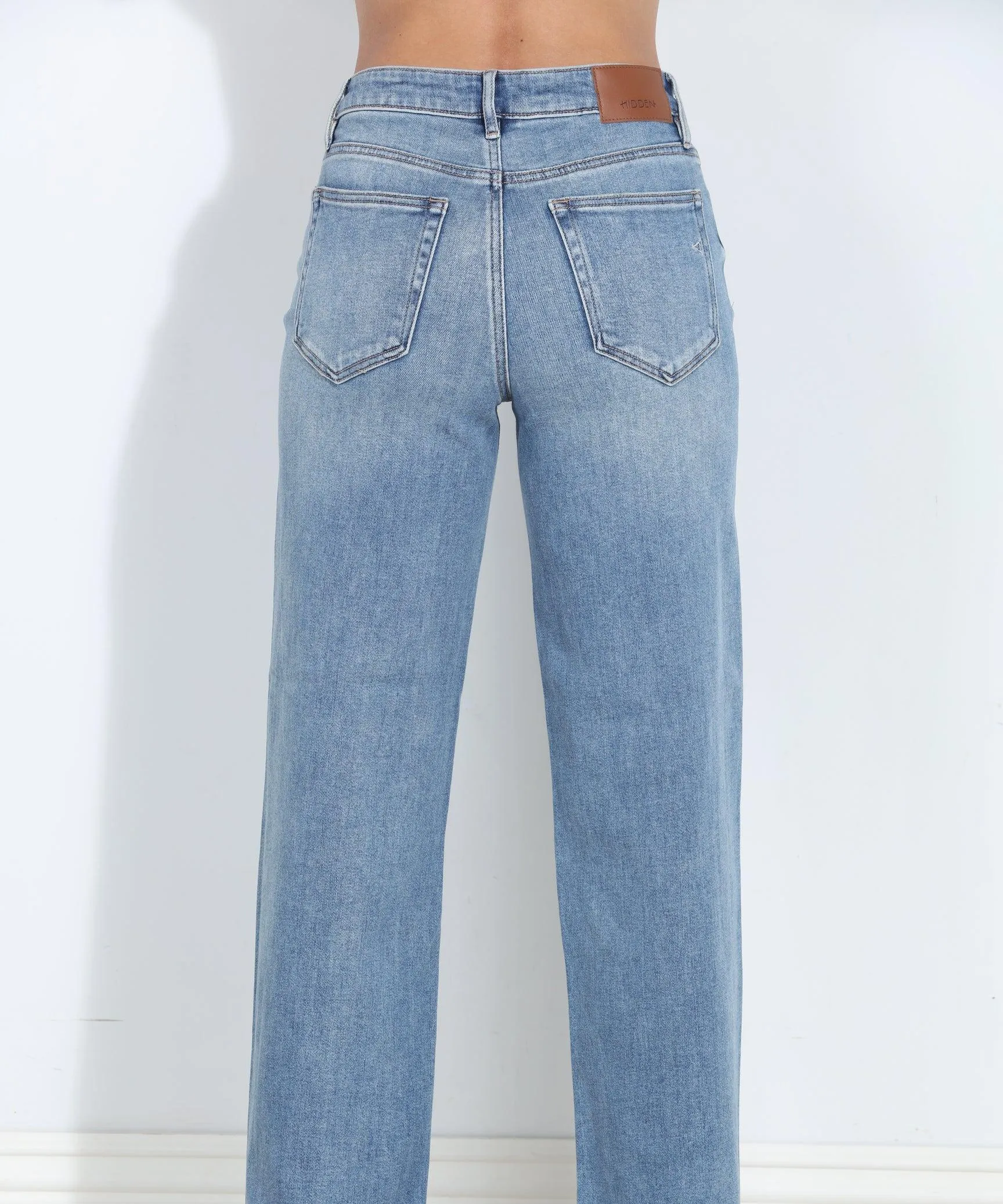 Hidden Jeans Logan Vintage Stretch Dad Jean- Medium Wash sold by Veronica M product image thumbnail 4