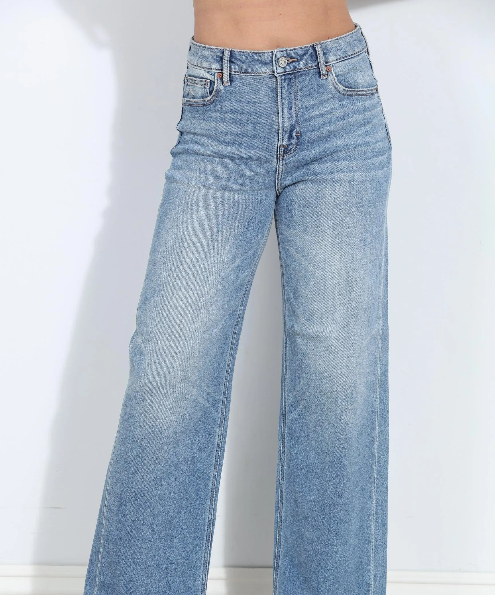 Hidden Jeans Logan Vintage Stretch Dad Jean- Medium Wash sold by Veronica M