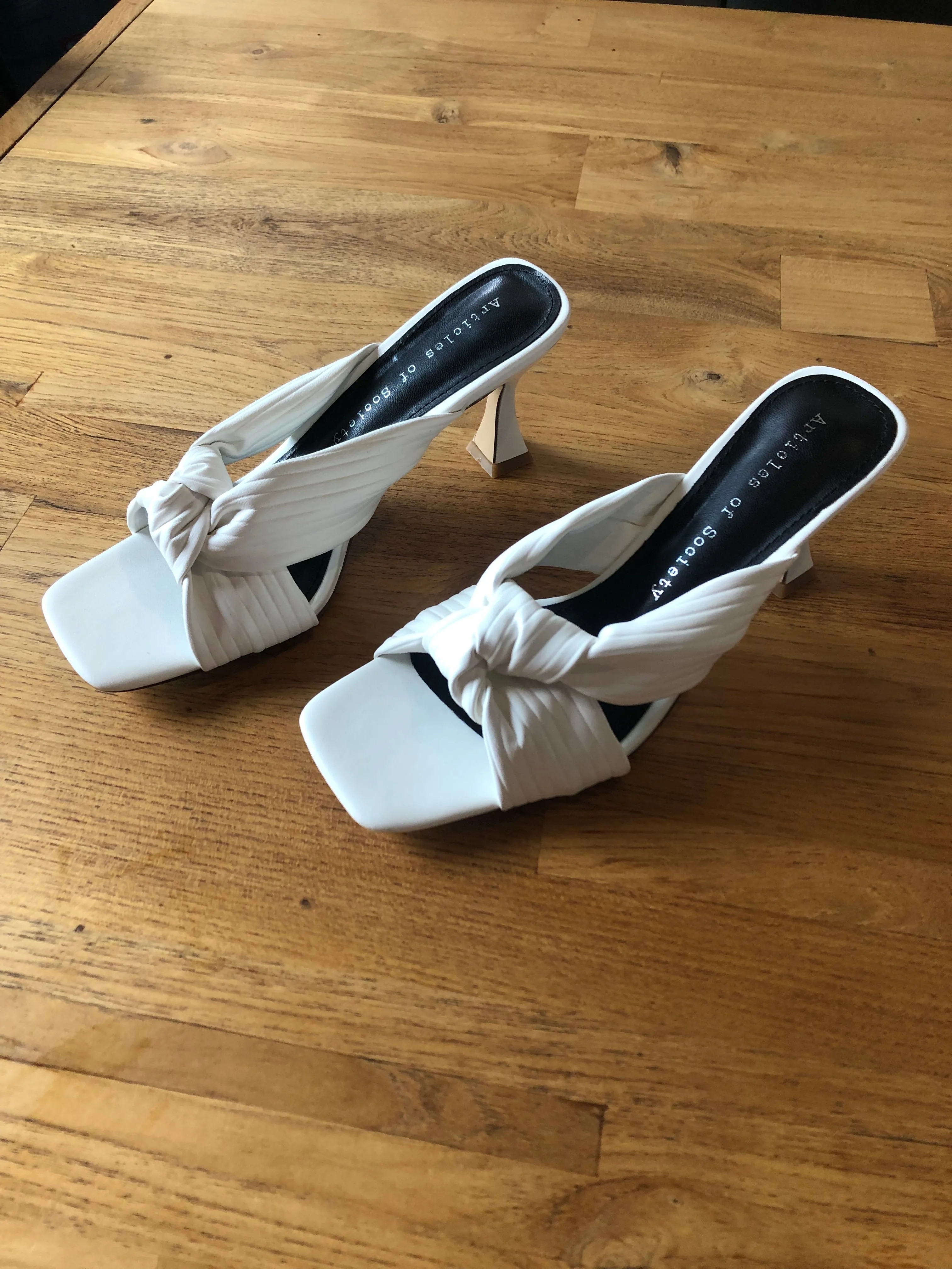 Milano Slip on White Kitten Heels sold by Veronica M product image thumbnail 3