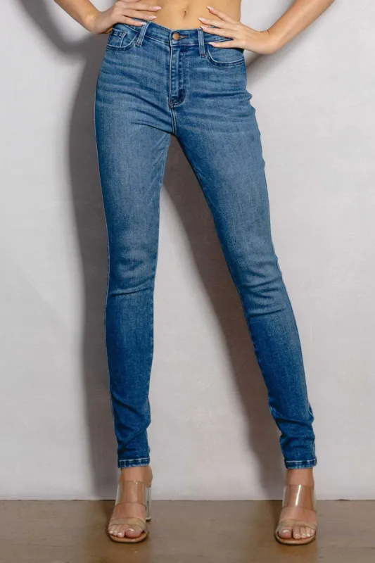 Super Stretch Skinny Jeans sold by Vibrant