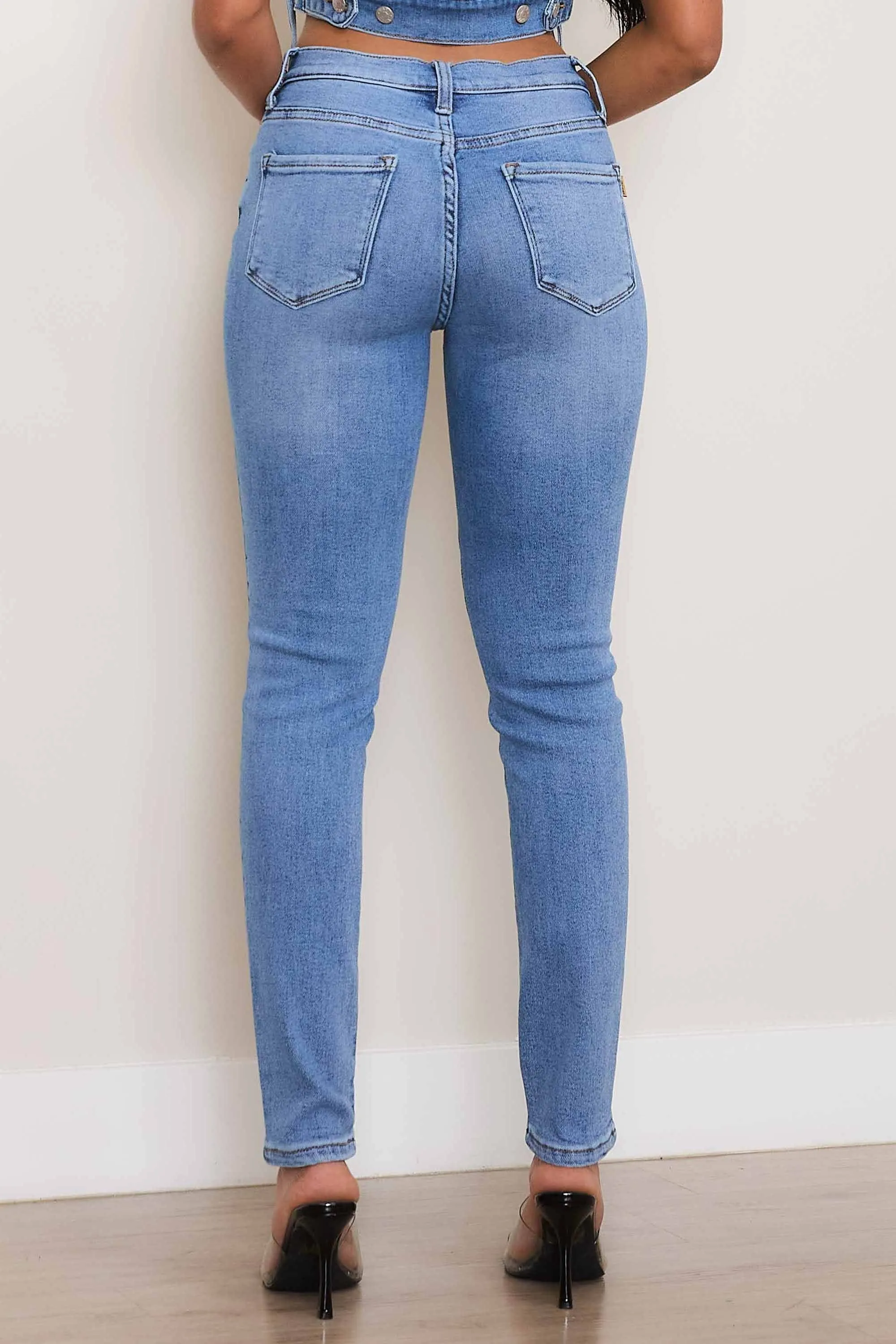Gone Girl Skinny Jeans sold by Vibrant product image thumbnail 3