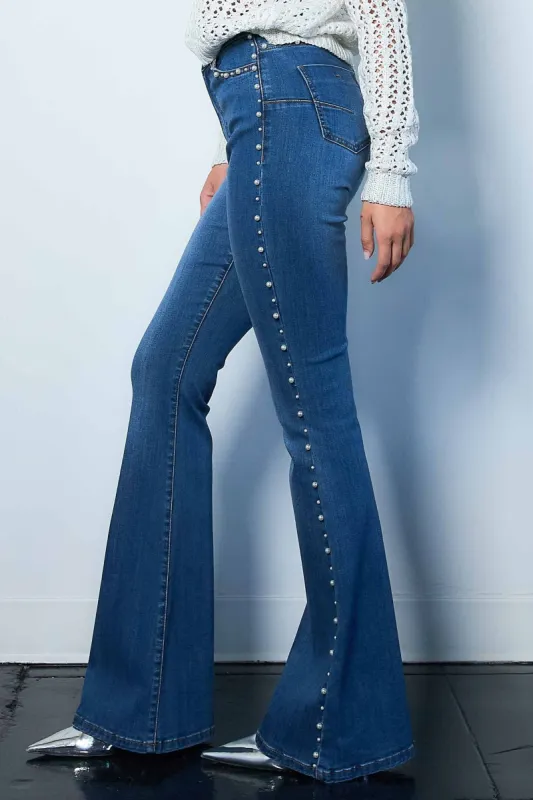 [XPT344] Pearl Detailed Flare Jeans sold by Vibrant