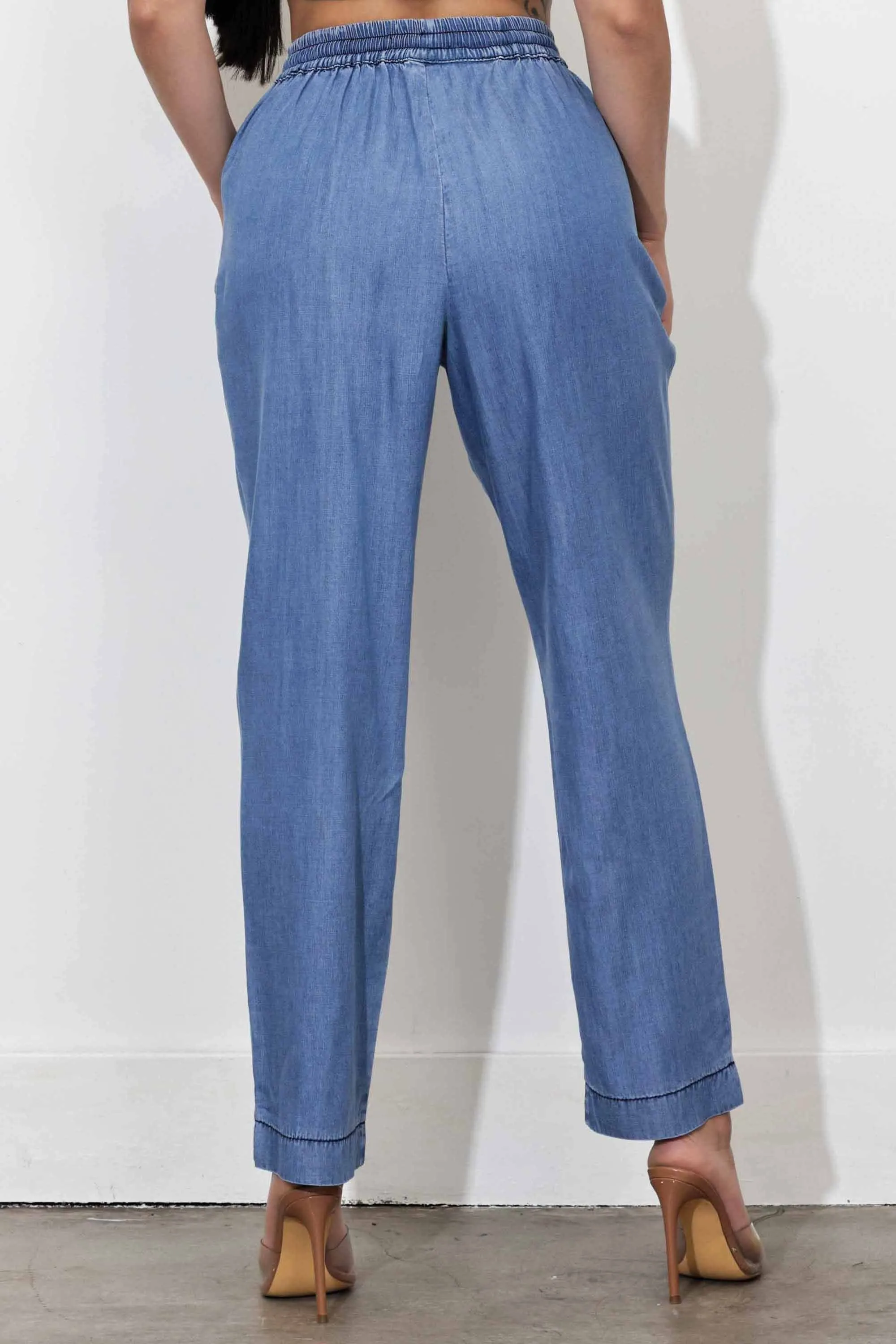 TENCEL™ fibers Relaxed Pants sold by Vibrant product image thumbnail 4