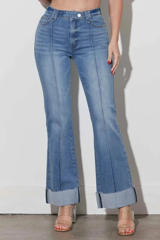 [P6205] Mid-Rise Straight Jeans With Folded Cuffs sold by Vibrant