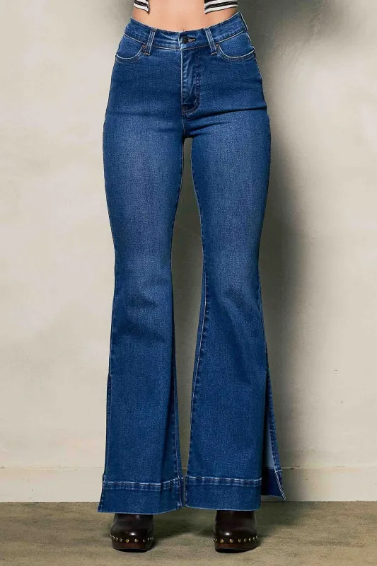 [P6710] High-Rise Slit Flare Jeans made by Vibrant
