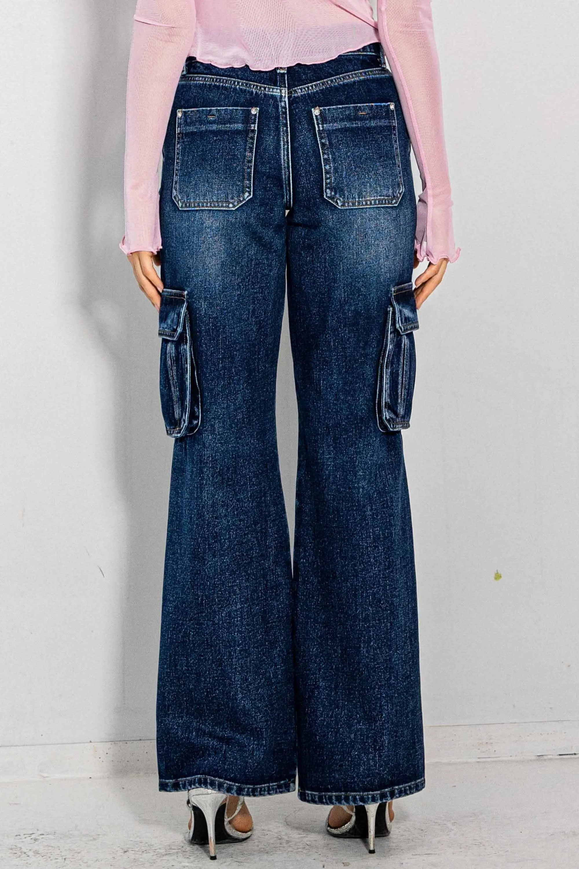 Low-Rise Relaxed Cargo Jeans sold by Vibrant product image thumbnail 3