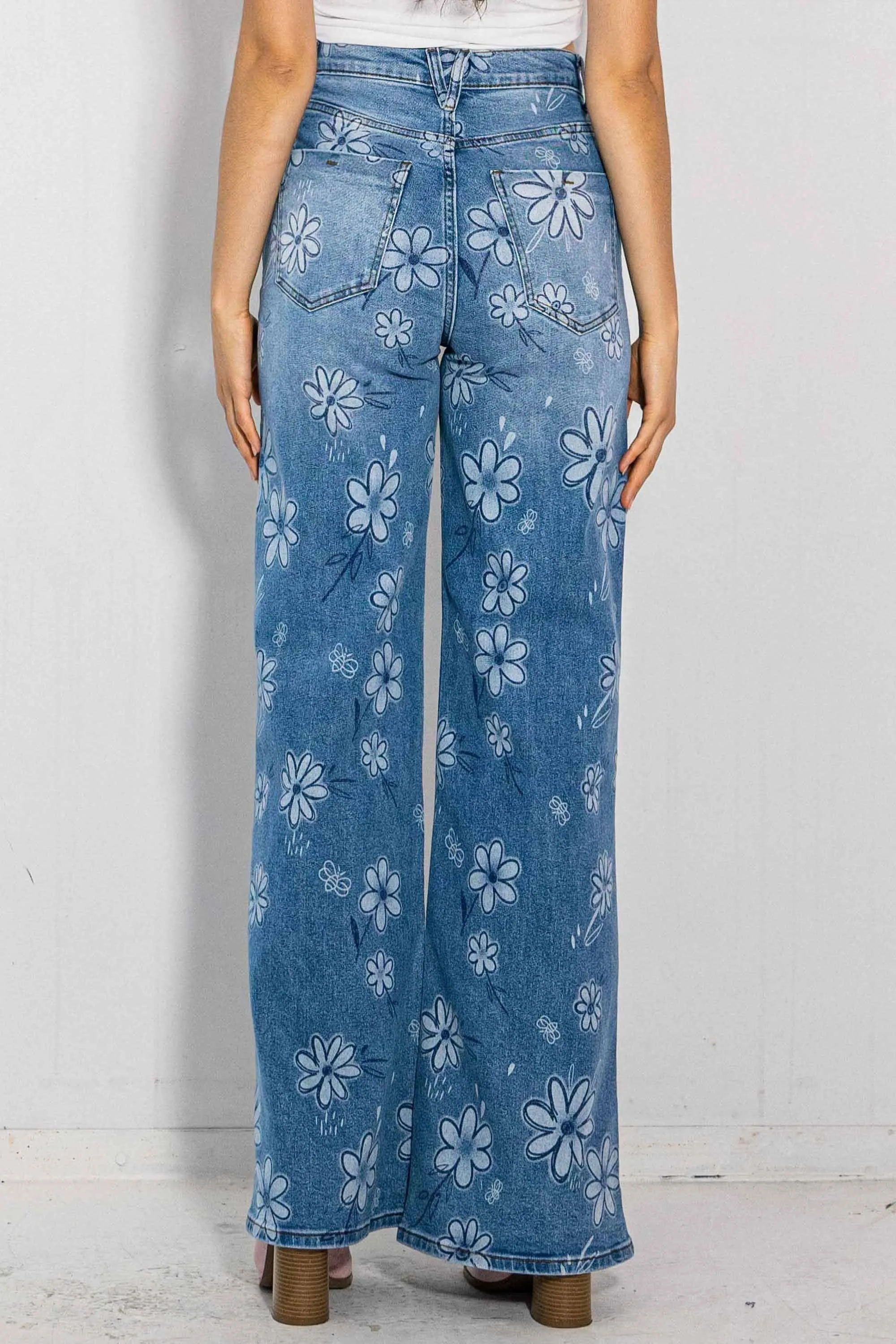 Flower Printed High-Rise Wide leg Jeans sold by Vibrant product image thumbnail 3