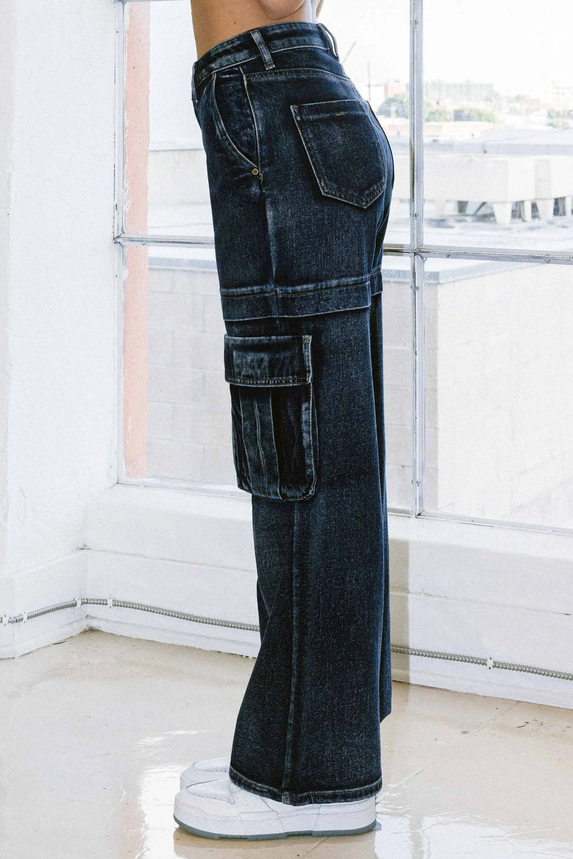 Y2K Winter Cargo Wide Leg Jeans sold by Vibrant product image thumbnail 2
