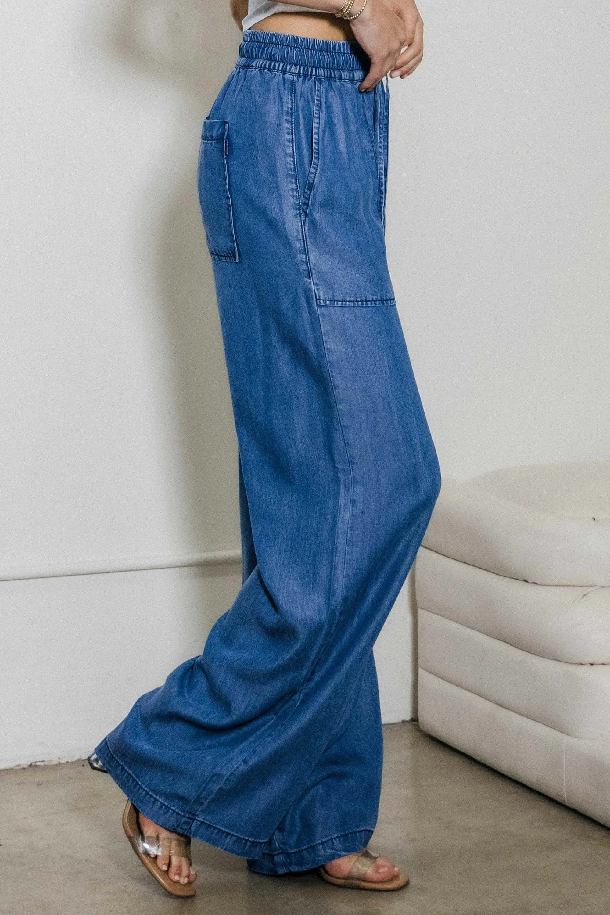 TENCEL™ fibers Straight Pants sold by Vibrant product image thumbnail 2