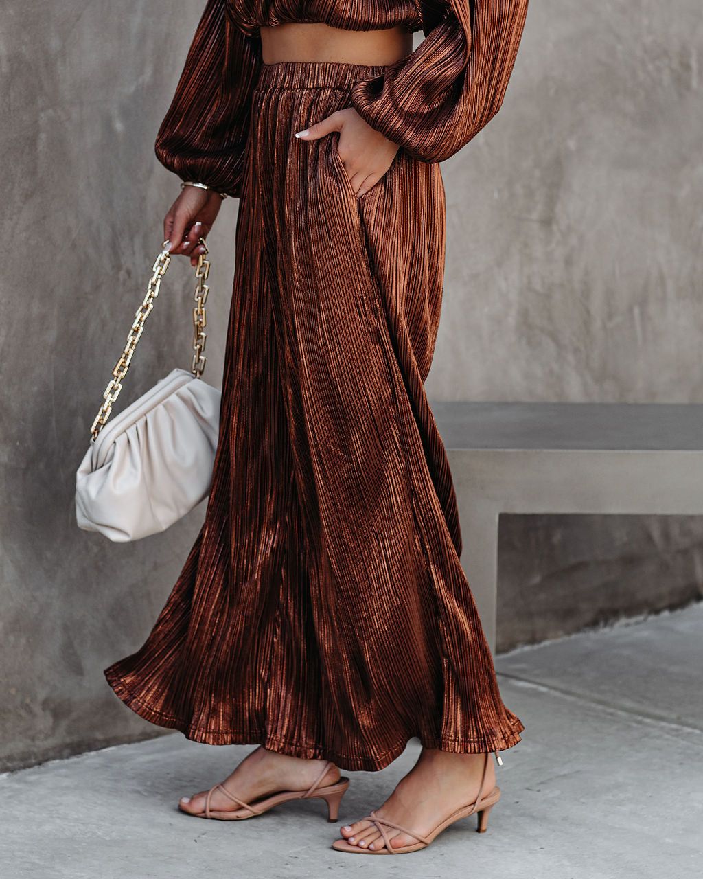 Kiyara Pocketed High Rise Shimmer Plisse Pants - FINAL SALE sold by Vici product image thumbnail 5