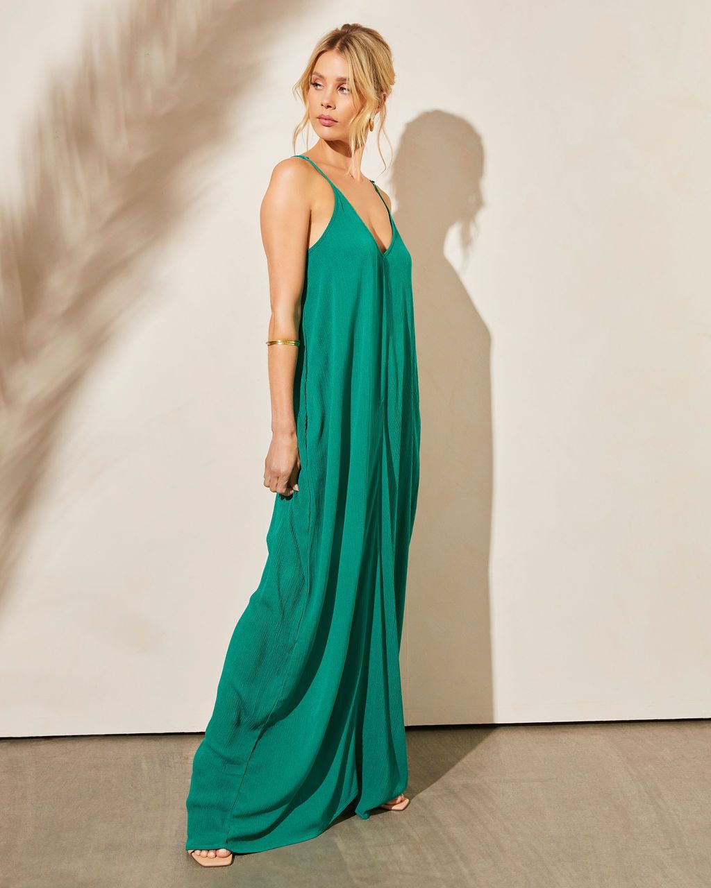 Olivian Pocketed Maxi Dress - Green - FINAL SALE sold by Vici product image thumbnail 4