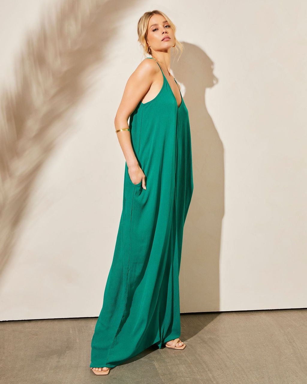 Olivian Pocketed Maxi Dress - Green - FINAL SALE sold by Vici product image thumbnail 6
