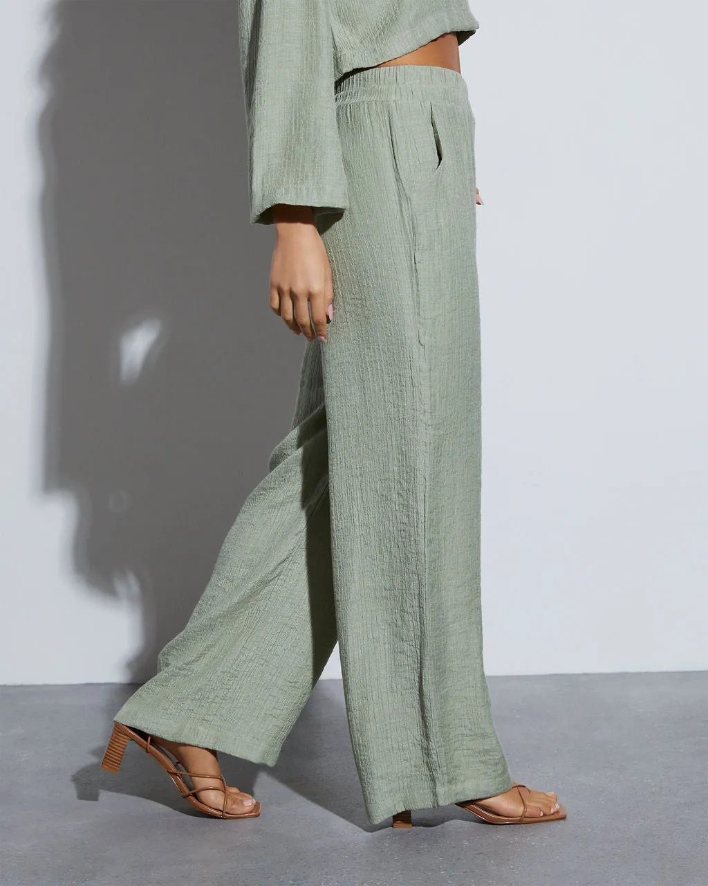 London Wide Leg Pants sold by Vici product image thumbnail 3