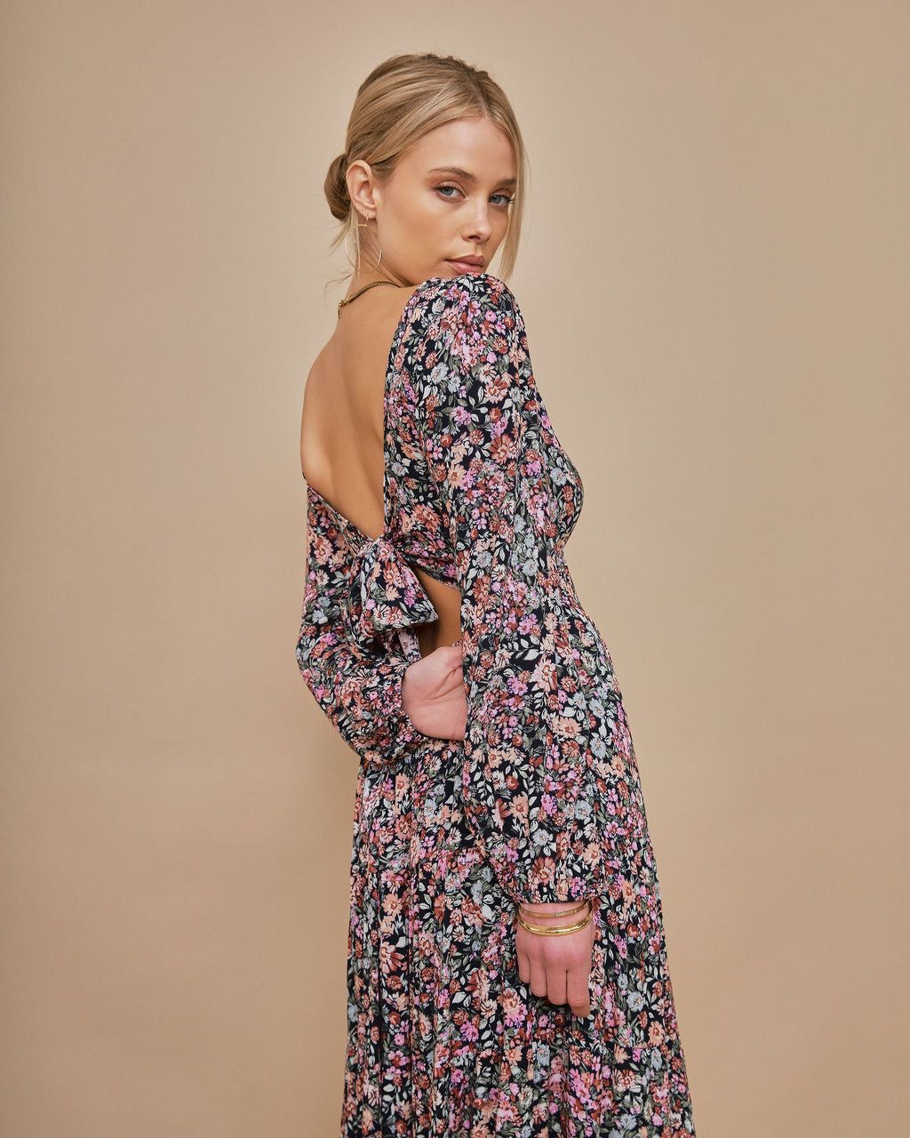 Meredith Tie Back Floral Midi Dress sold by Vici product image thumbnail 5