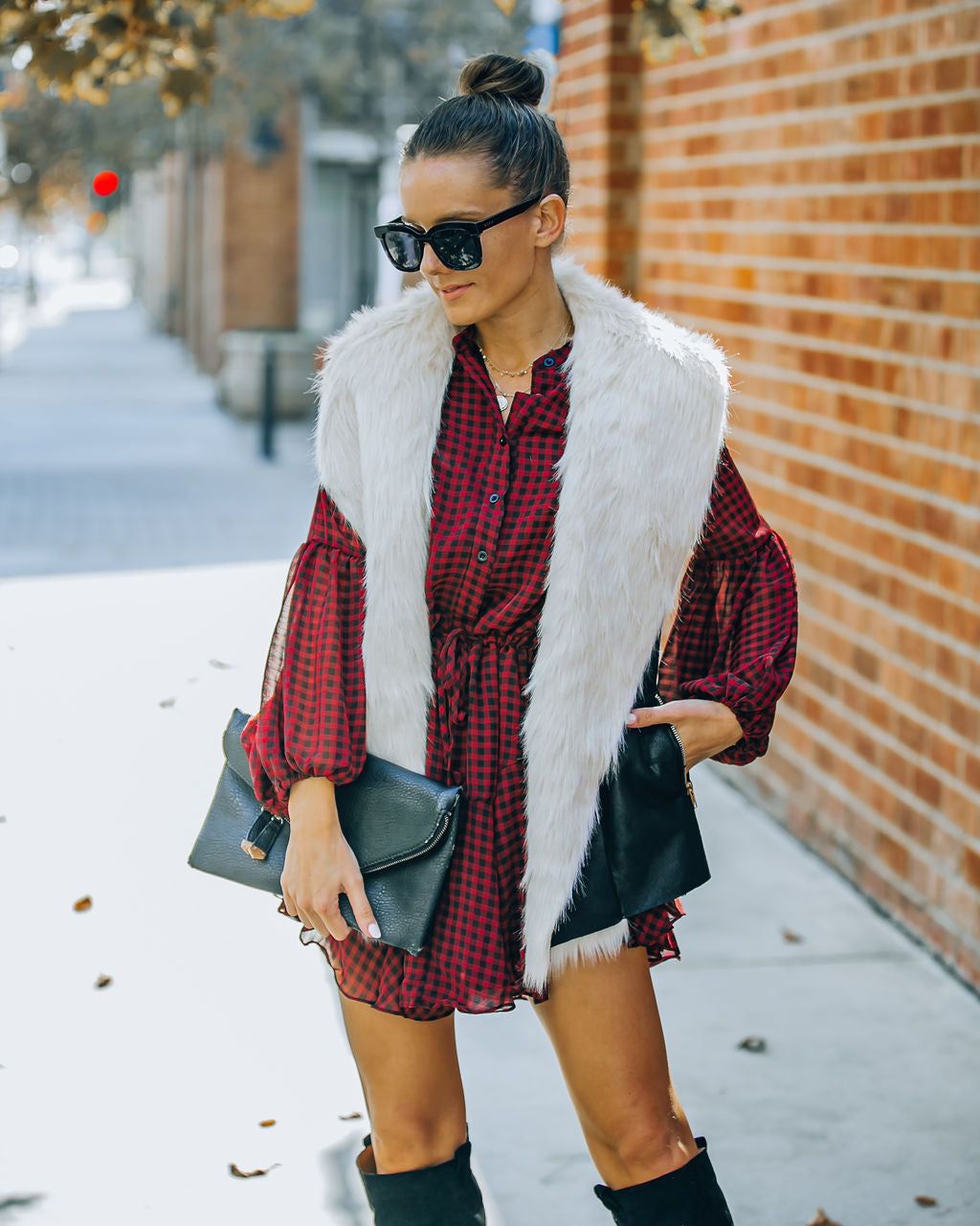 Mammoth Pocketed Faux Fur Lined Vest - Black - FINAL SALE sold by Vici product image thumbnail 7