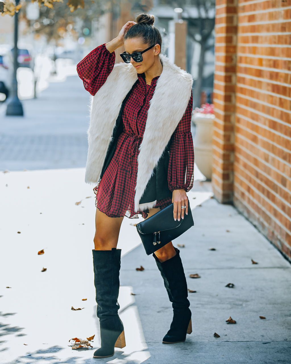 Mammoth Pocketed Faux Fur Lined Vest - Black - FINAL SALE sold by Vici product image thumbnail 11