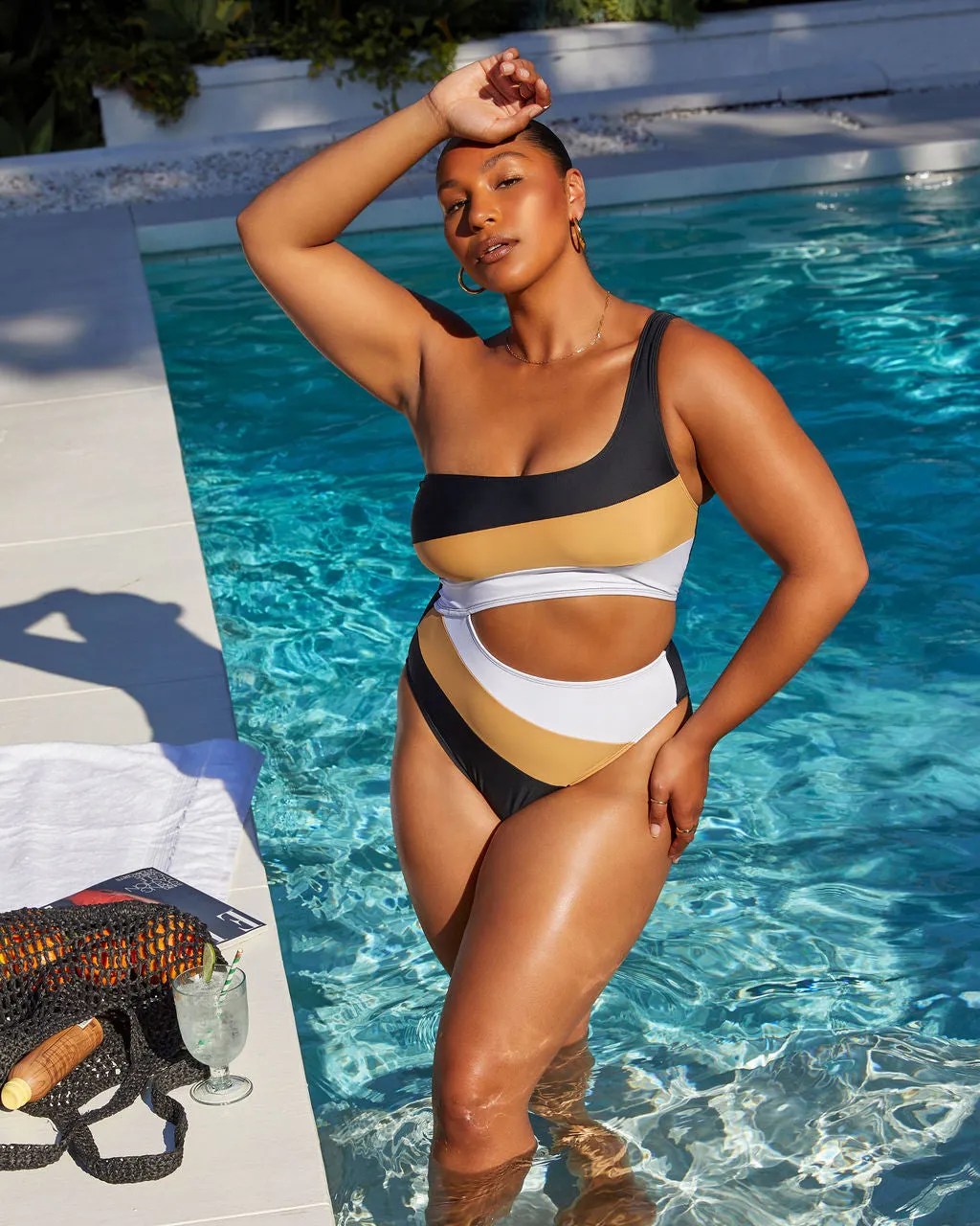 Raya Colorblock Cutout One Piece Swimsuit sold by Vici product image thumbnail 4