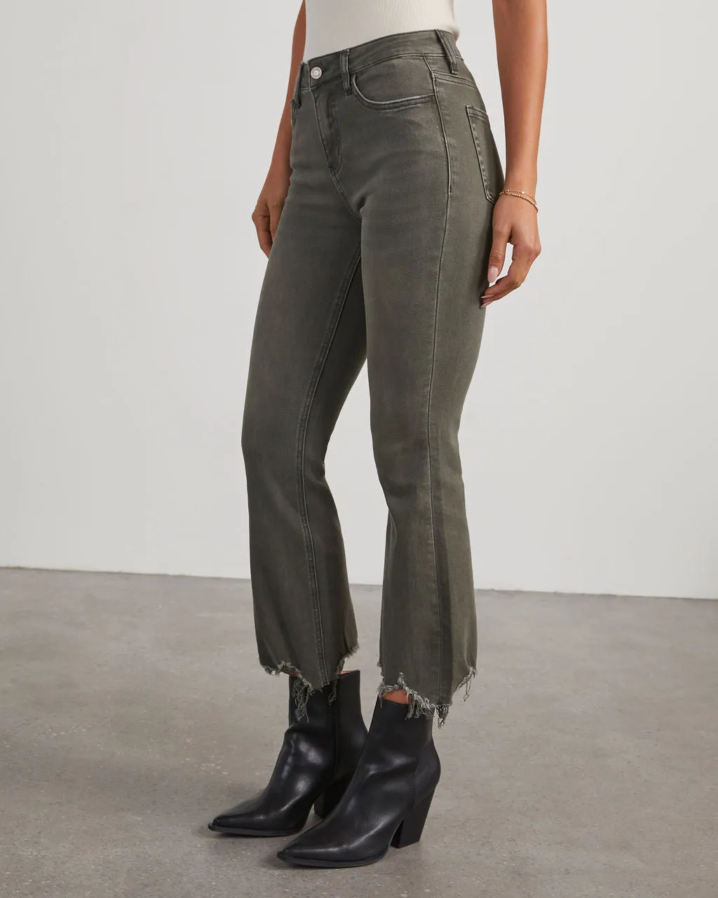 Beverly Mid Rise Cropped Flare Jeans sold by Vici product image thumbnail 3