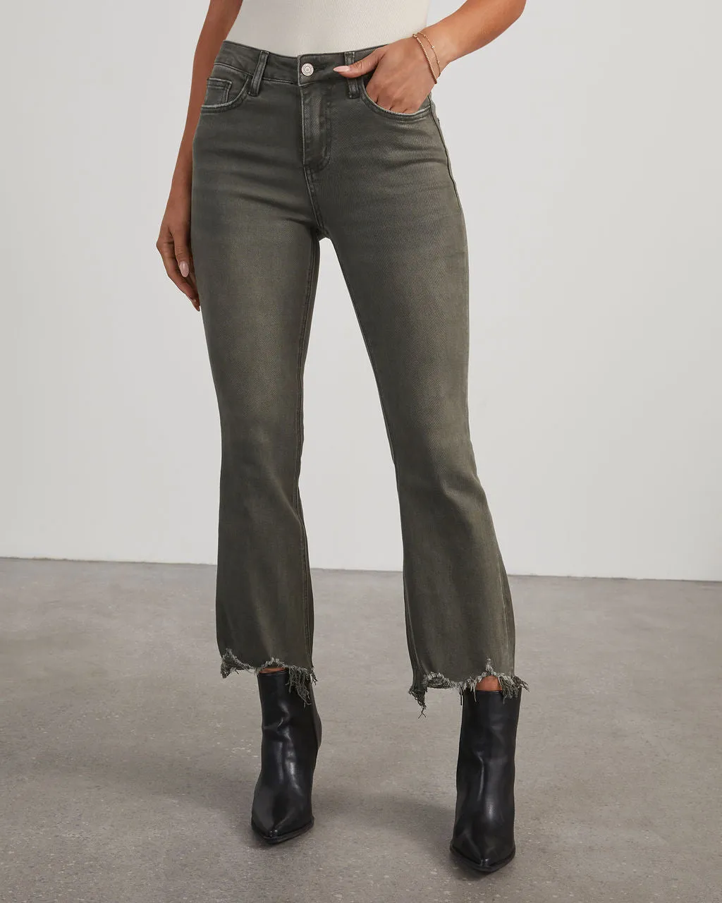 Beverly Mid Rise Cropped Flare Jeans sold by Vici product image thumbnail 2