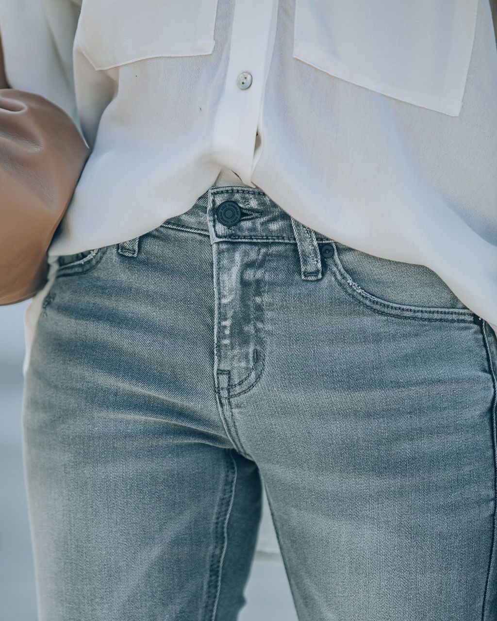 Aimee High Rise Flare Denim sold by Vici product image thumbnail 2