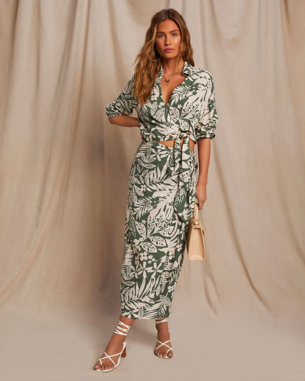 Kaanapali Linen Blend Palm Printed Wrap Top sold by Vici product image thumbnail 2