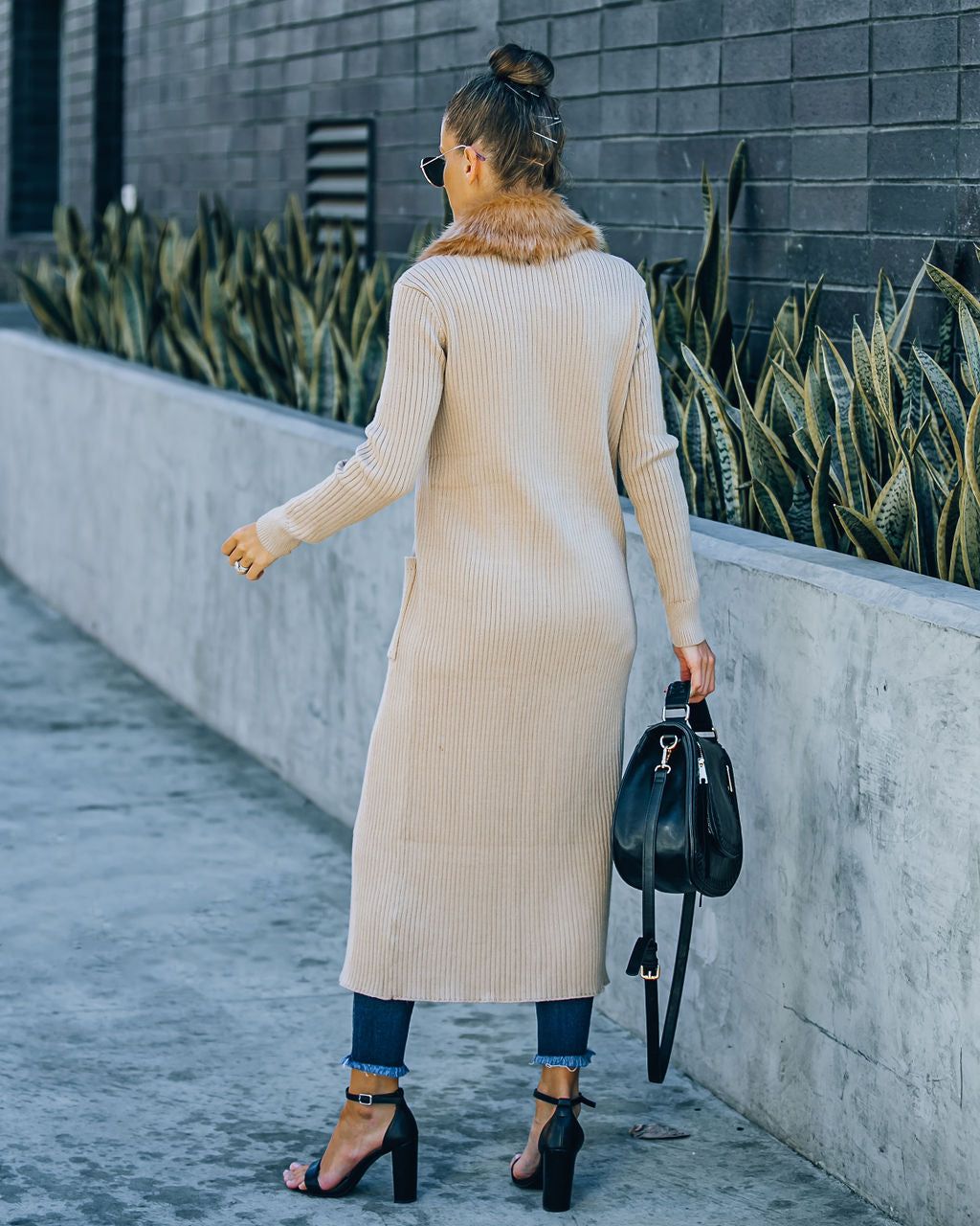 Halle Pocketed Faux Fur Collar Knit Cardigan - FINAL SALE sold by Vici product image thumbnail 2