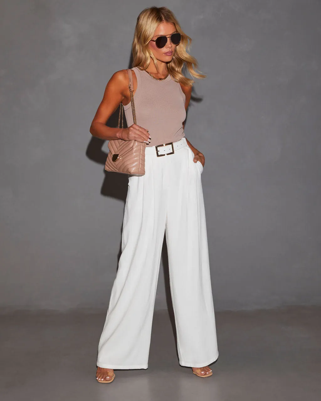 Mallorie Linen Blend Wide Leg Pleated Trouser sold by Vici product image thumbnail 4