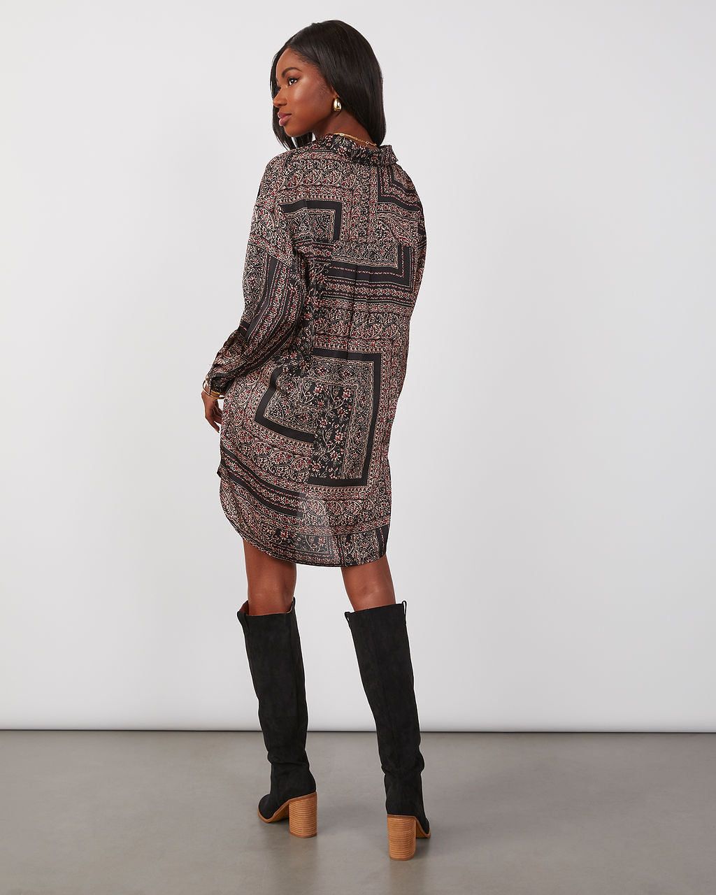 Sahara Springs Button Down Mini Dress sold by Vici product image thumbnail 4