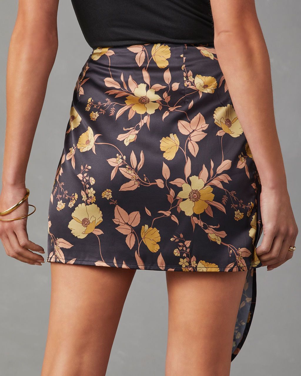 Summer City Nights Floral Mini Skirt - Black sold by Vici product image thumbnail 4