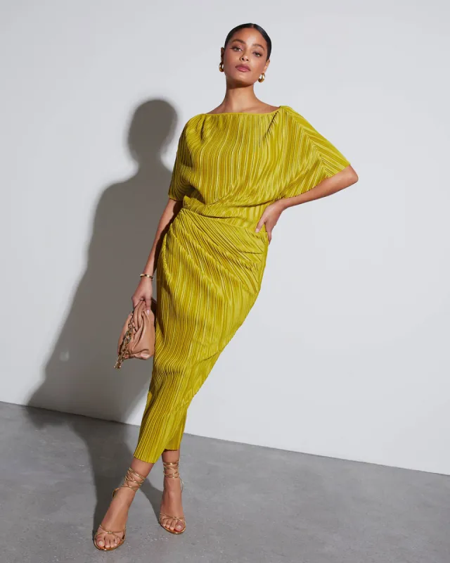 Elisha Plisse Short Sleeve Midi Dress sold by Vici