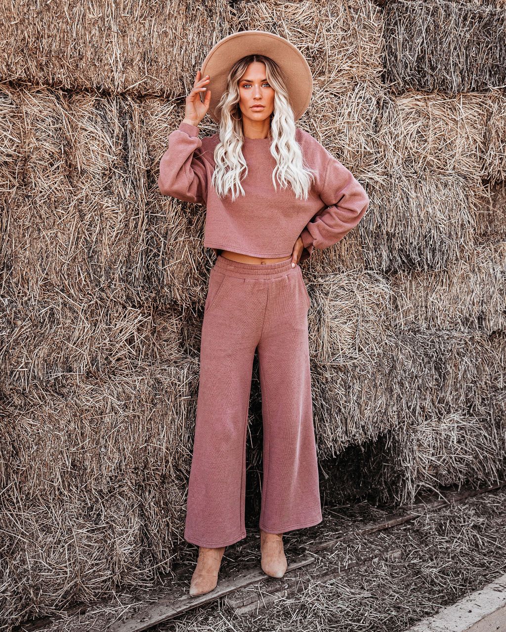 Izzy Cotton Blend Cropped Long Sleeve Top - Mocha - FINAL SALE sold by Vici product image thumbnail 8