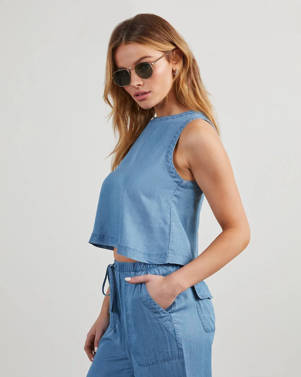 Ian Chambray Sleeveless Top sold by Vici product image thumbnail 3