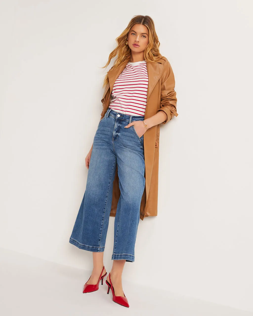 Drew Cropped Wide Leg Jeans sold by Vici product image thumbnail 3