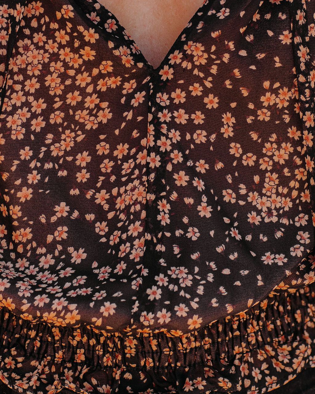 Moments Notice Floral Crop Blouse - FINAL SALE sold by Vici product image thumbnail 4