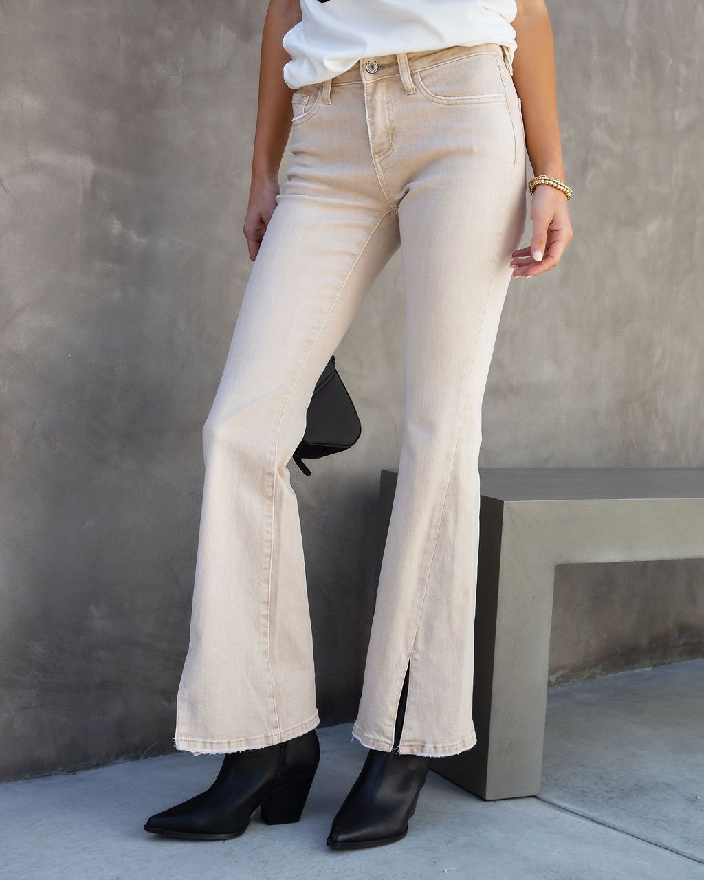 Alison Mid Rise Split Hem Flare Jeans sold by Vici product image thumbnail 5