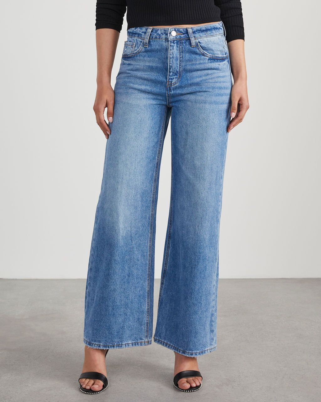 Izora High Rise Wide Leg Jeans sold by Vici product image thumbnail 2