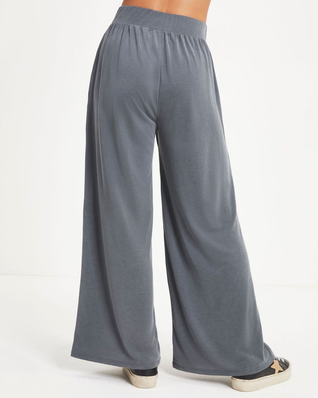 Molly Pocketed Wide Leg Pants sold by Vici product image thumbnail 4