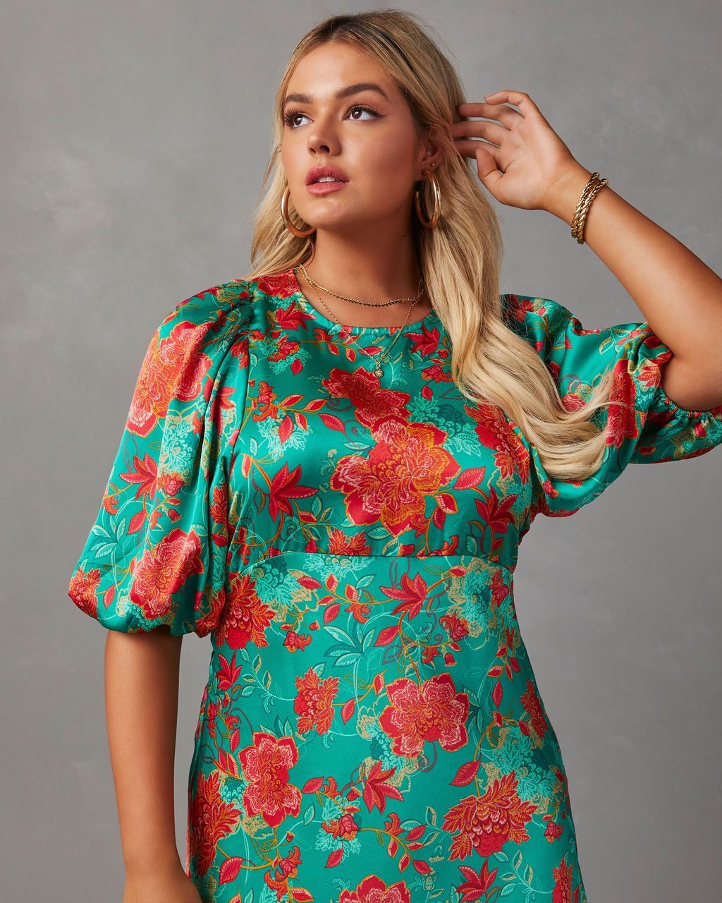 Damara Satin Floral Short Sleeve Midi Dress - Green sold by Vici product image thumbnail 5