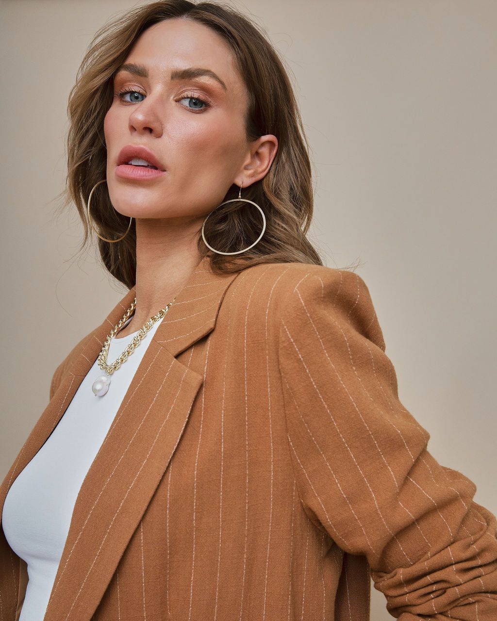 Amber Linen Blend Blazer sold by Vici product image thumbnail 2