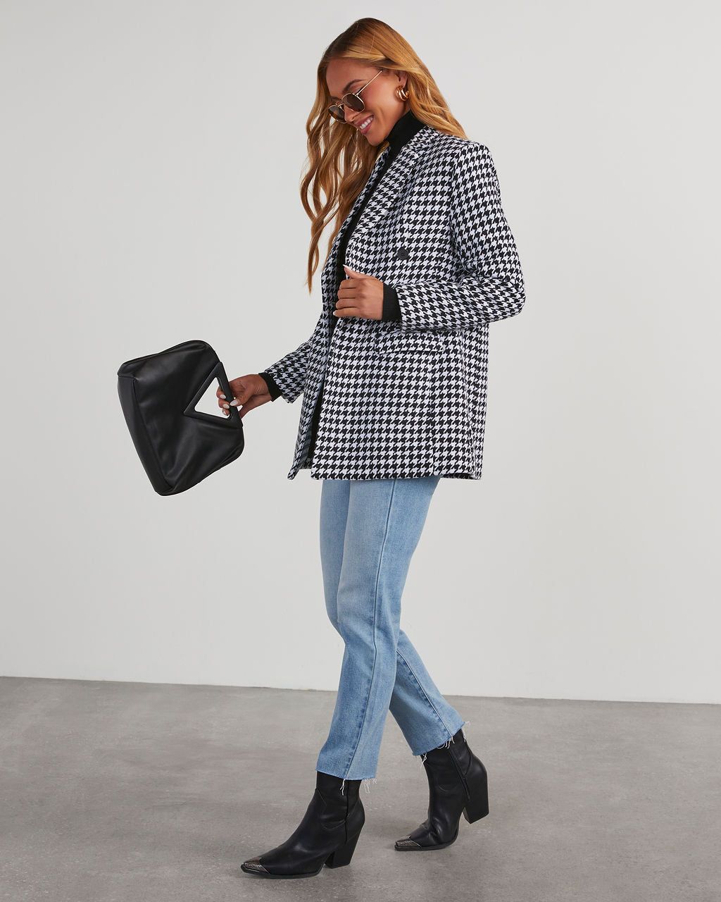 Goal Chaser Pocketed Houndstooth Blazer - Black sold by Vici product image thumbnail 3